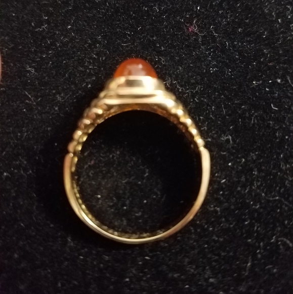 Amber set in 10k Gold - Picture 3 of 5